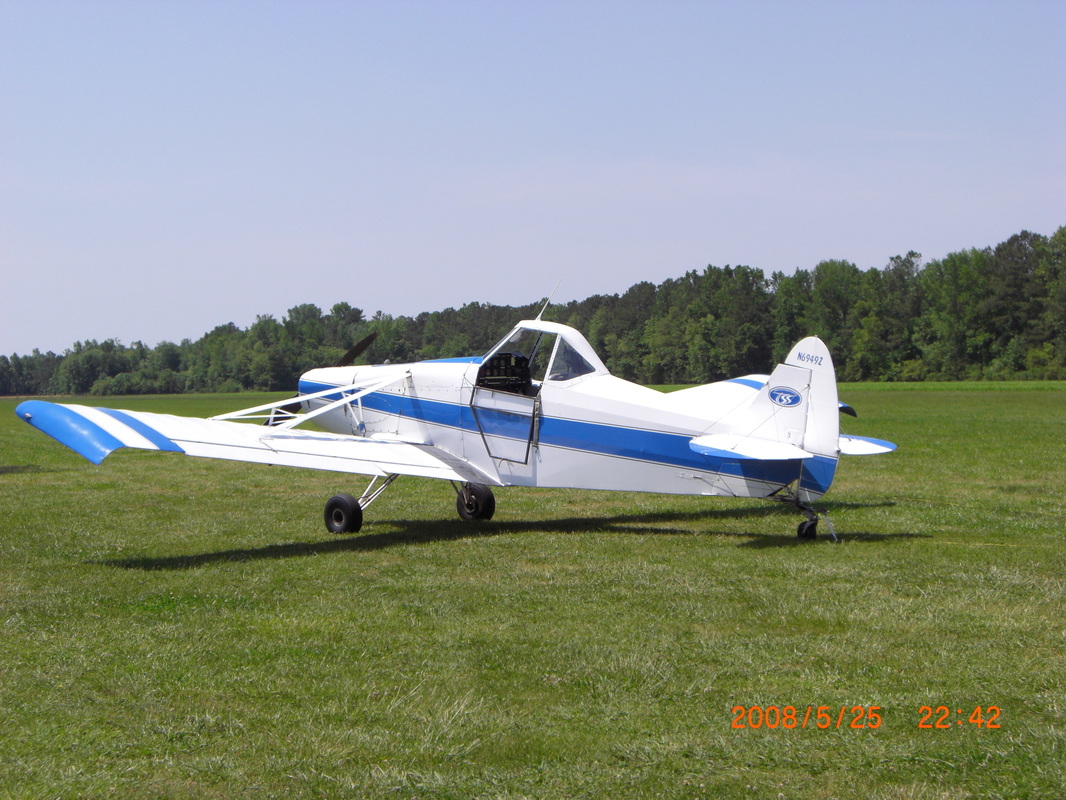 Tidewater Soaring Society gliderport scene.